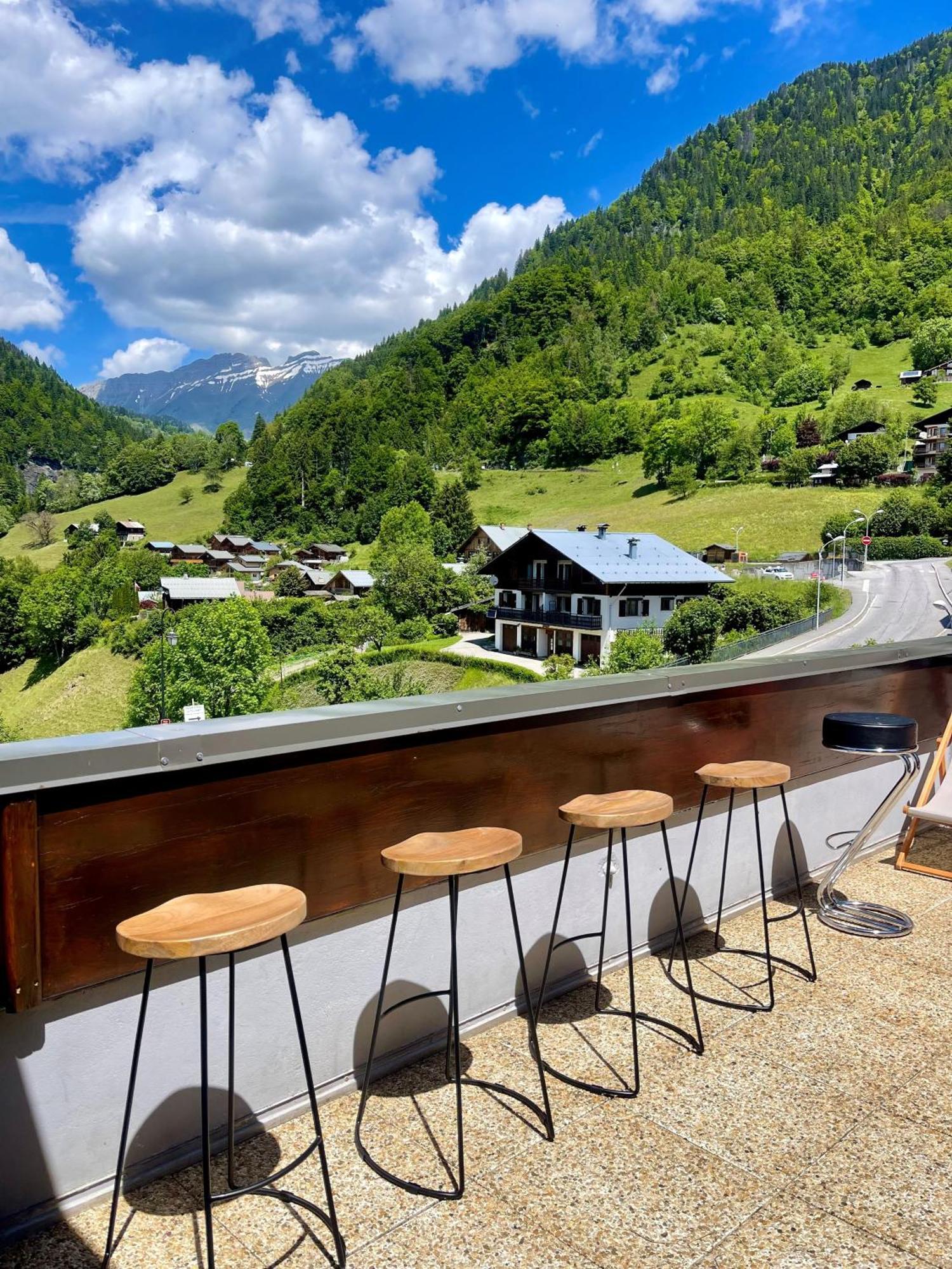 Hotel Le Montblanc Flumet Bagian luar foto