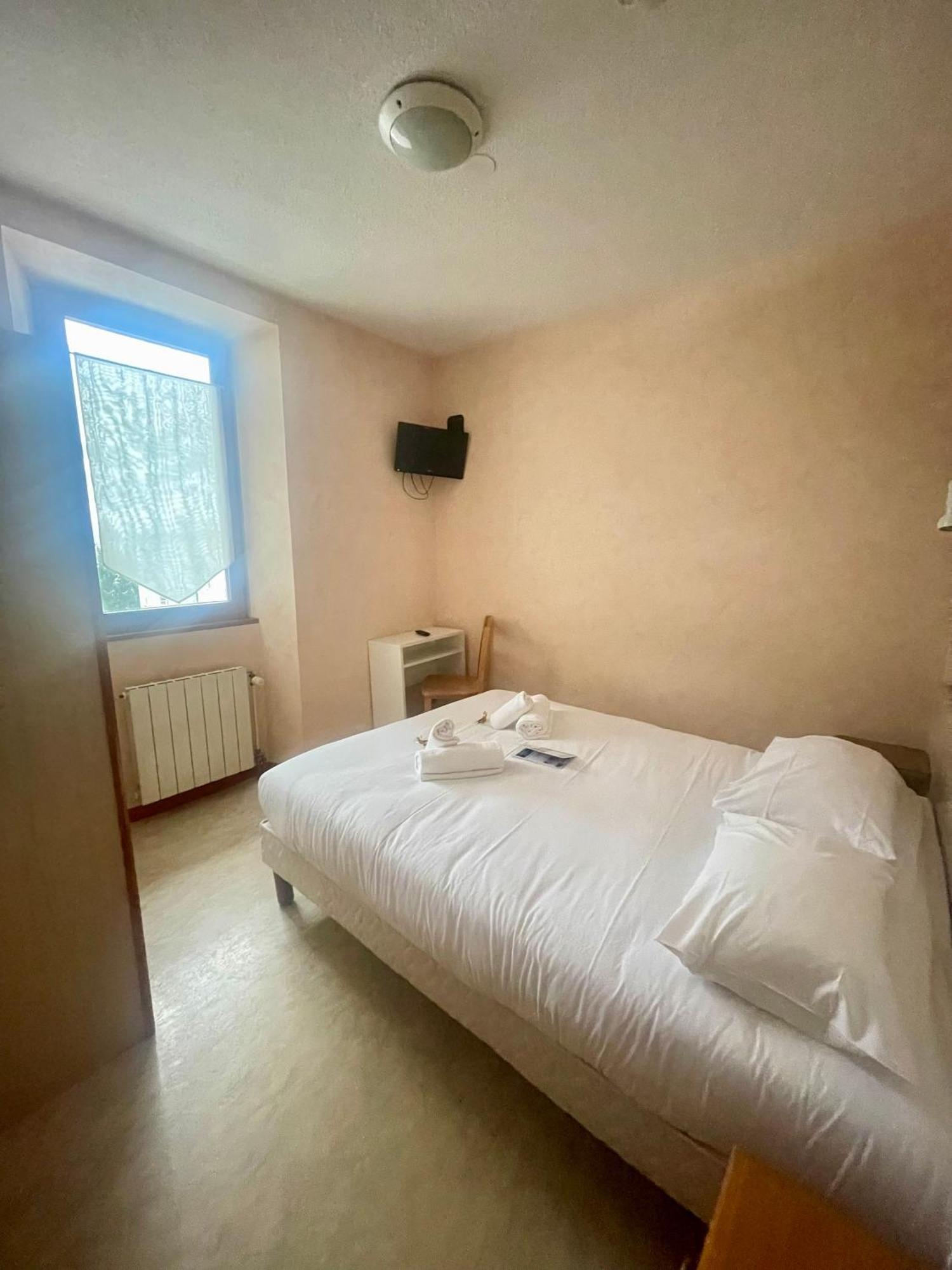 Hotel Le Montblanc Flumet Bagian luar foto